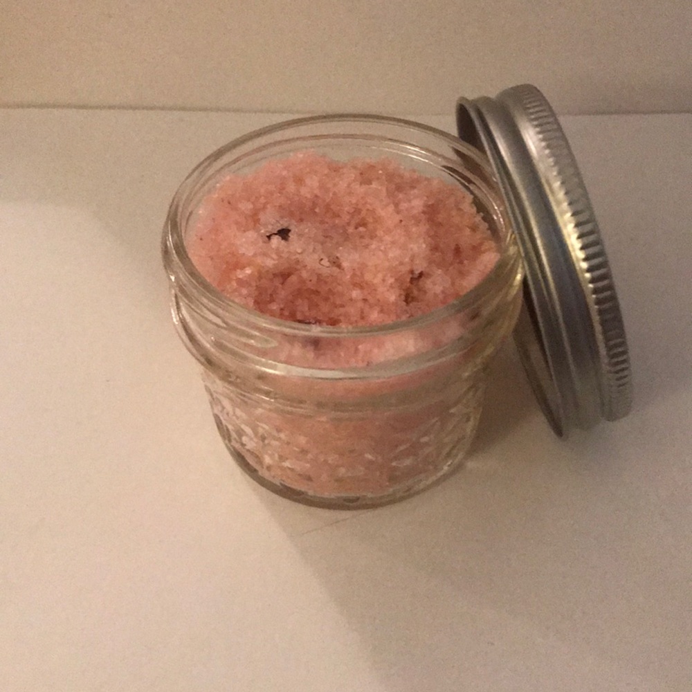 Vegan luxuries pink Himalayan salt tub tea